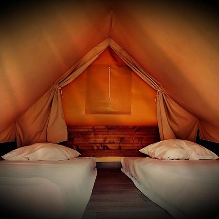 Les Lodges De La Viarhona - Tentes Lodges Virignin Εξωτερικό φωτογραφία